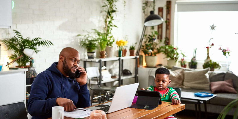 can graphic designers work from home